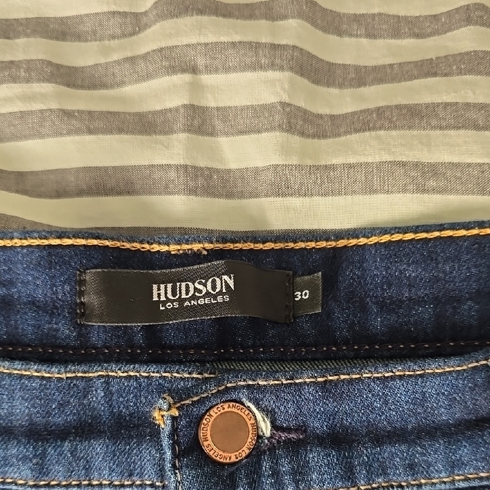 Hudson Blue Denim Gemma Jean Shorts Size 30
